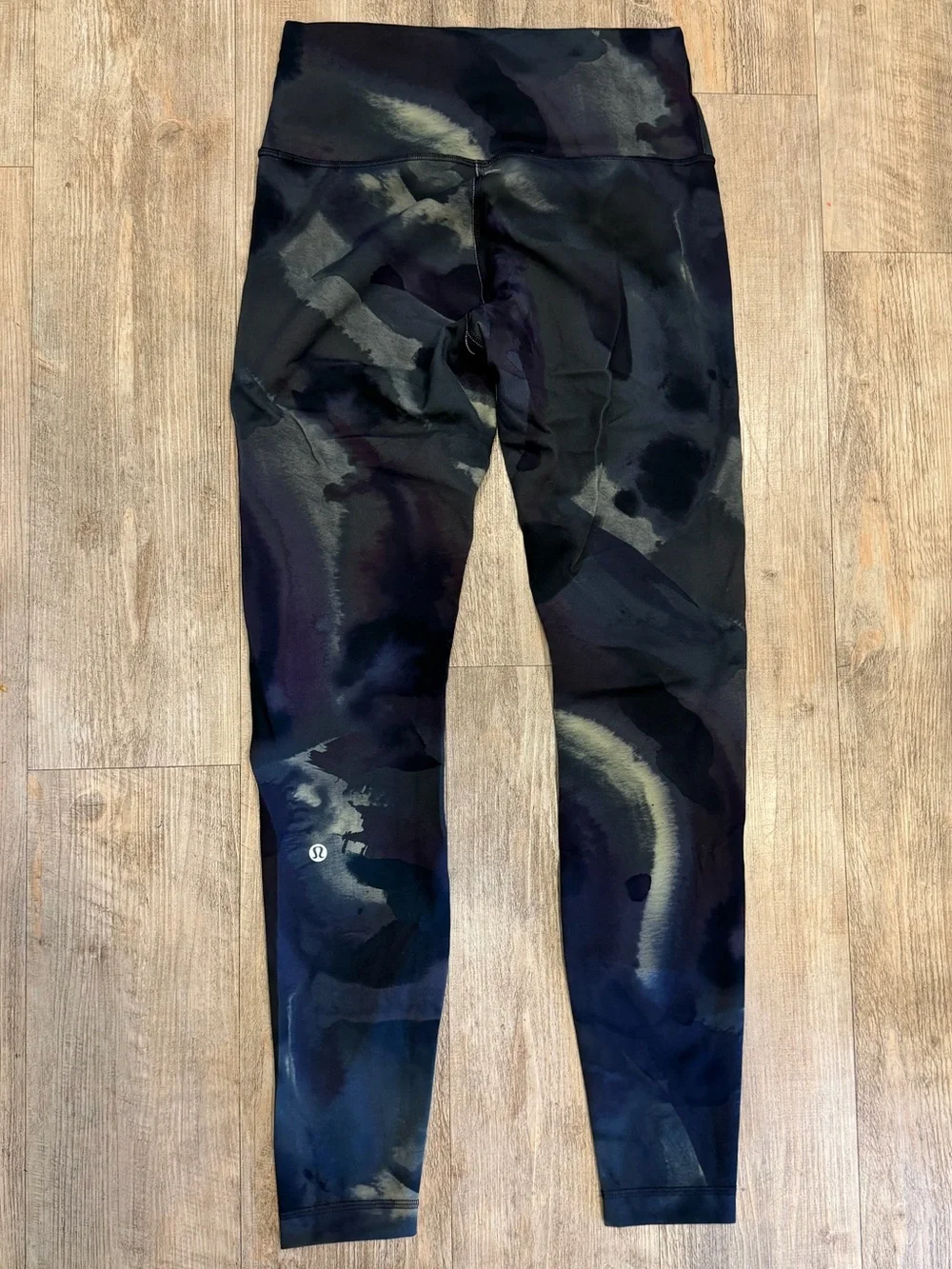 lululemon athletica Black Leggings with Light Sage Lining